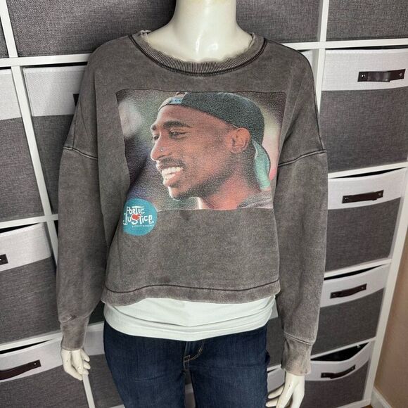 Chemistry Tupac "Poetic Justice" cropped boxy-fit sweatshirt Size Small - Picture 1 of 9